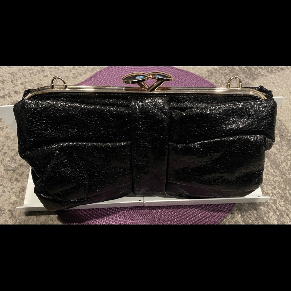 #108 - Brand New Chunky Clutch / Shoulder Bag with detachable Gold link chain! - Picture 4 of 12
